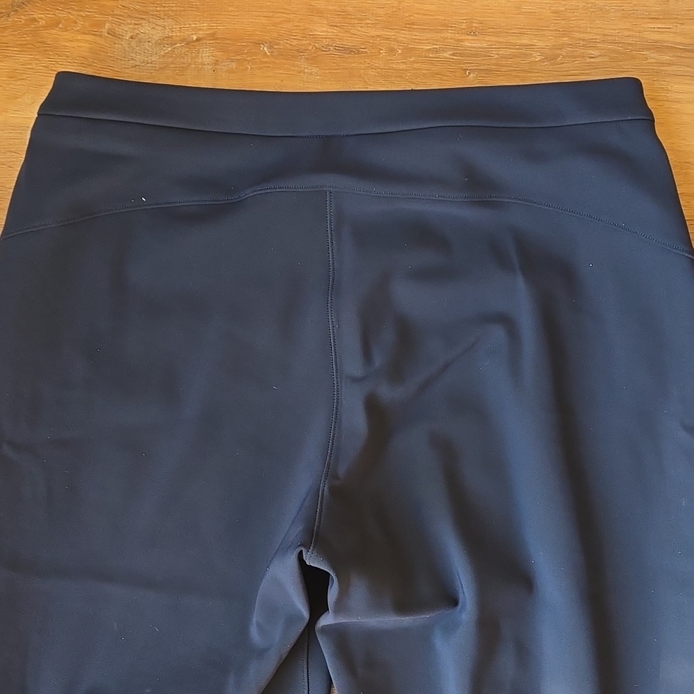 LULULEMON On The Move Pant In Navy SZ 8 - Picture 8 of 12